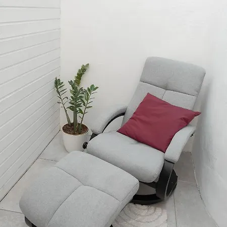 Skolska Winter Terrace Apartment *
