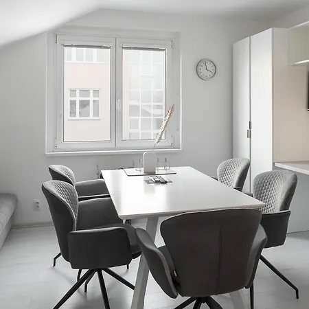 Skolska Winter Terrace Apartment