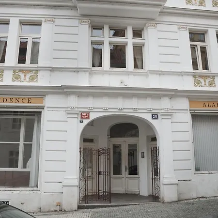 Skolska Winter Terrace